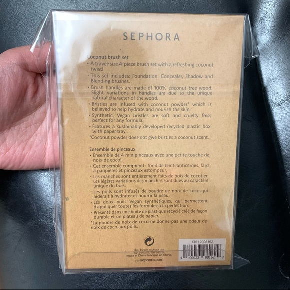 New 💕 SEPHORA Coconut Mini Brush Set - 4 Pc. - Picture 3 of 3